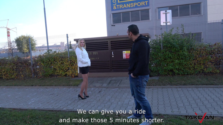 Take Van: Čtyřka v autě se super nadrženou Milfkou a Wendy Moon