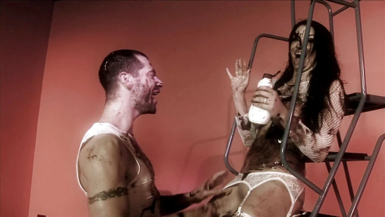 Screw Gurmans: Sıcak çikolatanın harika bir afrodizyak olduğunu söylüyorlar! Biz bunun gerçek olduğunu...