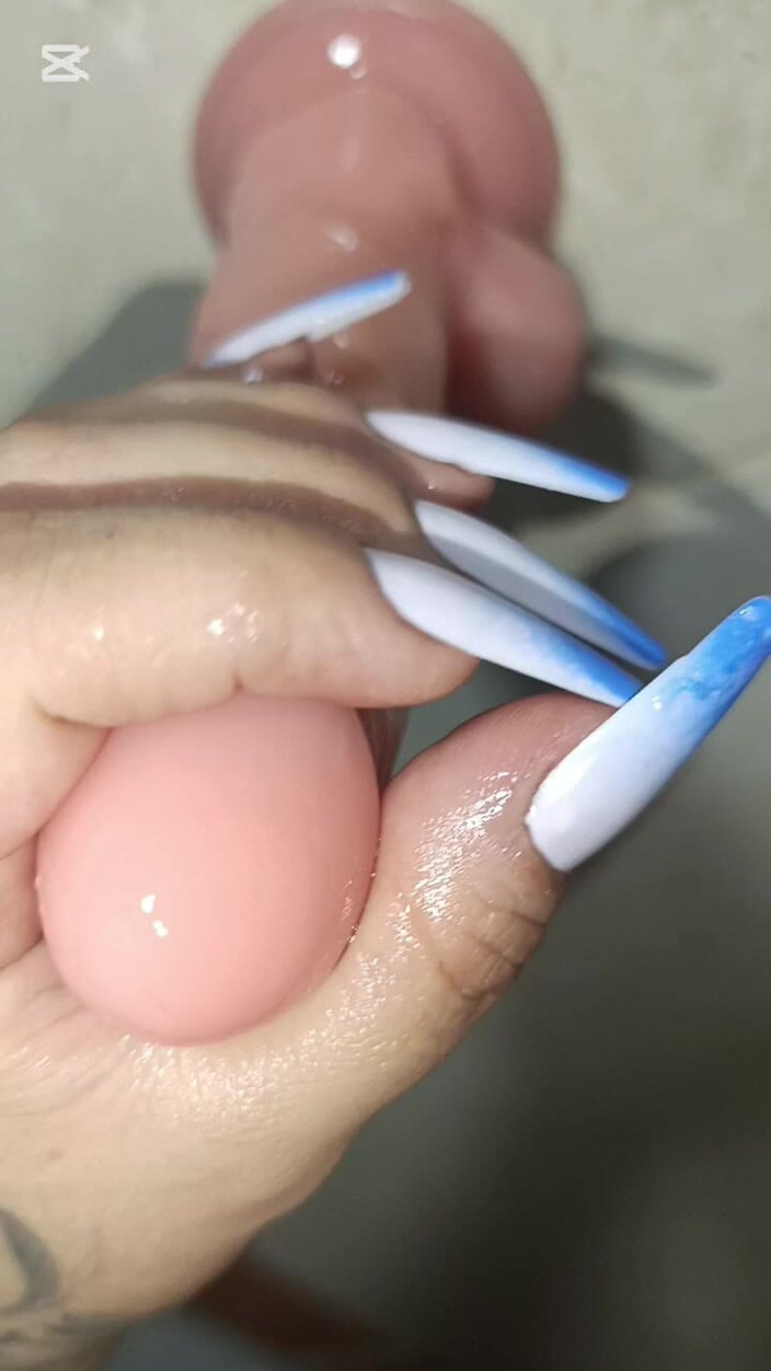 Dalyla: Masturbo Ami Padrastro