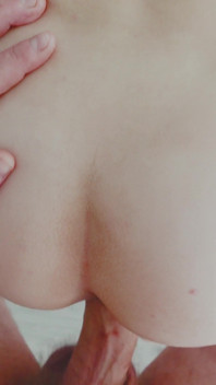 Freund hat meine gebrauchte creampie-ehefrau allein im zimmer gelassen, um meine schlampigen sekunden zu bekommen