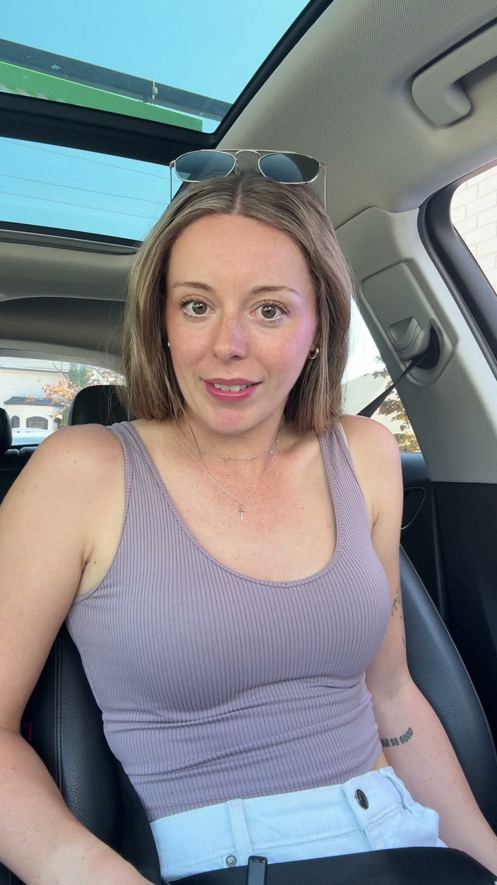 Nadia Foxx: Grabbing a Snack and Cumming Hard in Public!