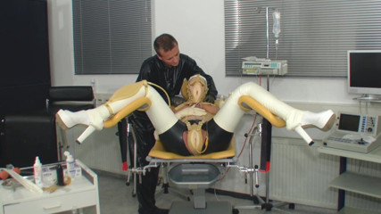 Rubber & Clinic Studio - 1ATOYS: Катетер и брюшот в латексе