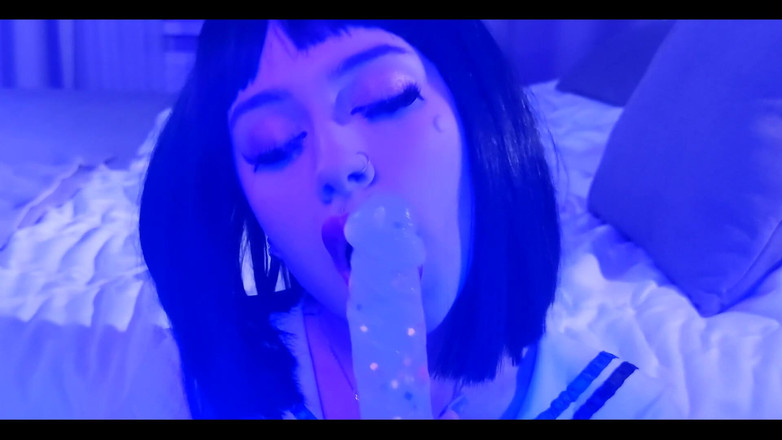 Peachgardens: La piccola vuole giocare con te