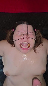 This Chubby Girl's Big Ass Gets a Rough Anal Gape Stretching for Breakfast