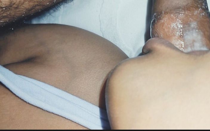 Banglasexycouple: Aku menuangkan semua air mani ke dalam mulutnya dan dia...