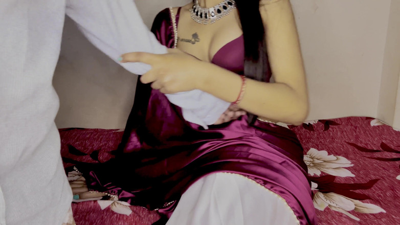 Siya Singh: Gorąca Bhabhi Ke Saath Gift De Kar Fuck Full Desi...