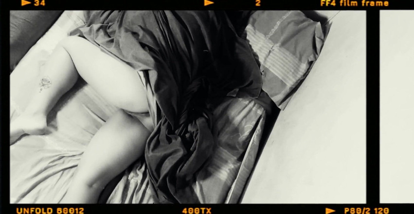 Hella Zaid: My Stepsister Got Horny in the Middle of the Night,...