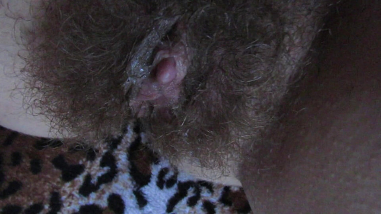 Cuteblonde666: Hairy big clit pussy girl multiple orgasm session