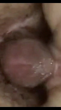 Bosnisk amatör creampied närbild