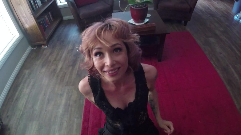 Darya Jane: Sperma op mijn gezicht, pijpbeurt en klaarkomen in het gezicht