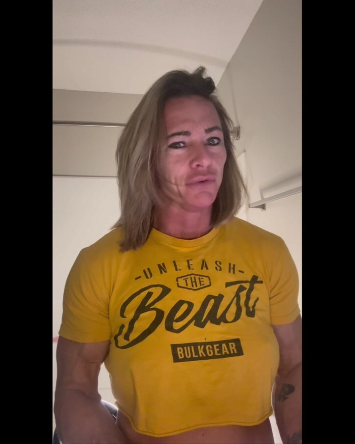 Simone Steele: Siri prolaps bahagian satu