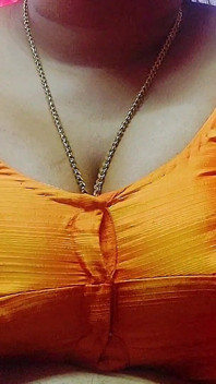 Adik tiri super seksi panas berkongkek dengan saya