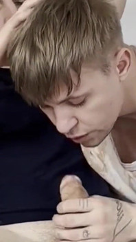 Deepthroat Twink Cumshot Vom Blowjob