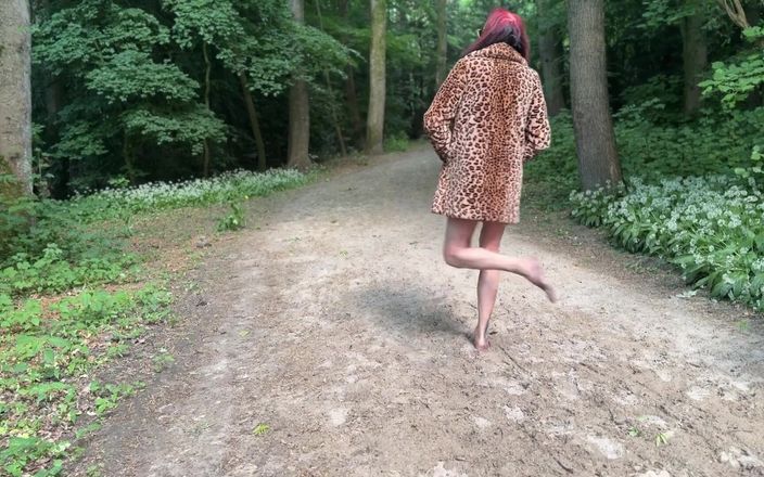 NaomiPerv: Schat, ik heb een rommeltje gemaakt