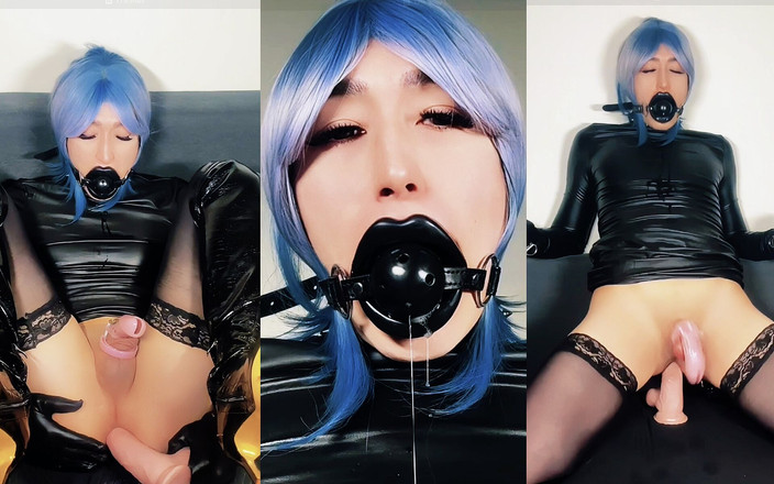 Viper Fierce: Babeando, atada, enjaulada y amordazada montando consolador
