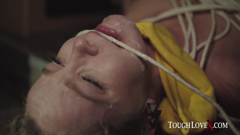 ToughLoveX: TOUGHLOVEX - Lot lizard Nikole Nash meets Karl Toughlove