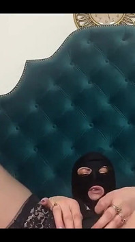 Seninle oynayabilir miyim?