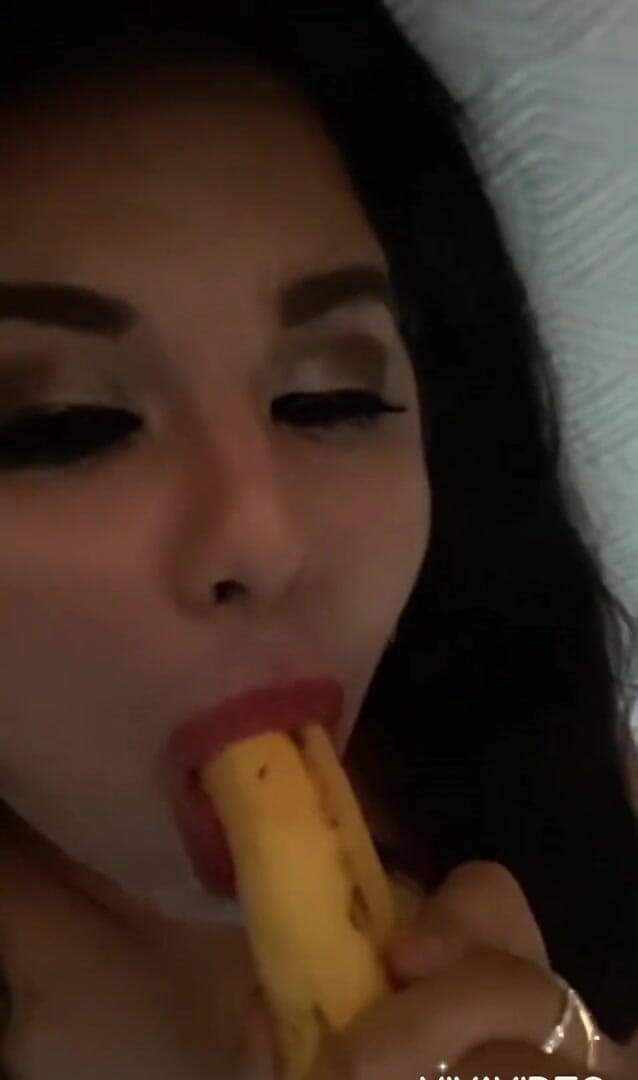 Miss Madii: Miss Madii banana land chusaee koee odiyo nahin