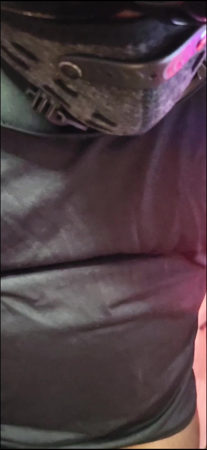 Wondahead21: Kamera nadziemna białej dziwki CD je mięso i połyka orzecha ️