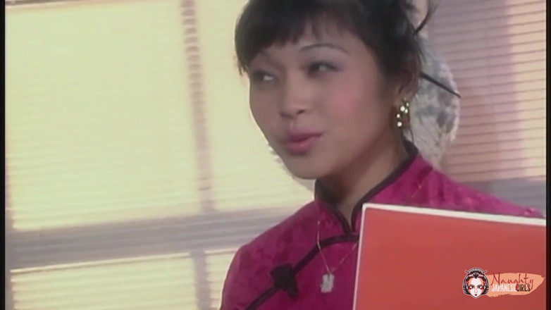 Naughty Japanese Girls: Perfecta masajista japonesa después de mamada obtiene anal hardcore en...