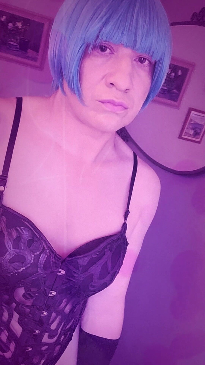 kandiKane: Sensual brasileira maricas transsexual bombeia seu rabo apertado pmv