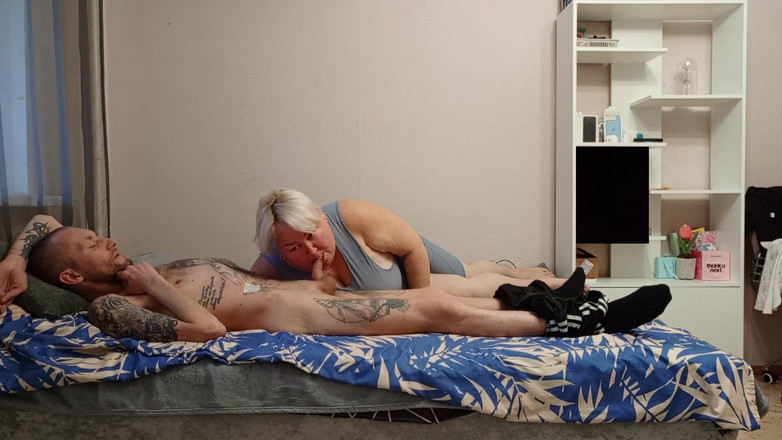 Zona901: La matrigna lo adora quando le sborro in bocca