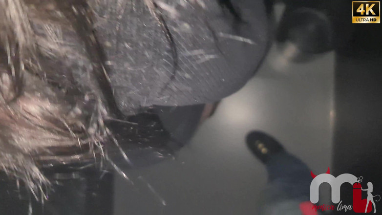 Monica Lima: Follada por el gloryhole durante la cuarentena