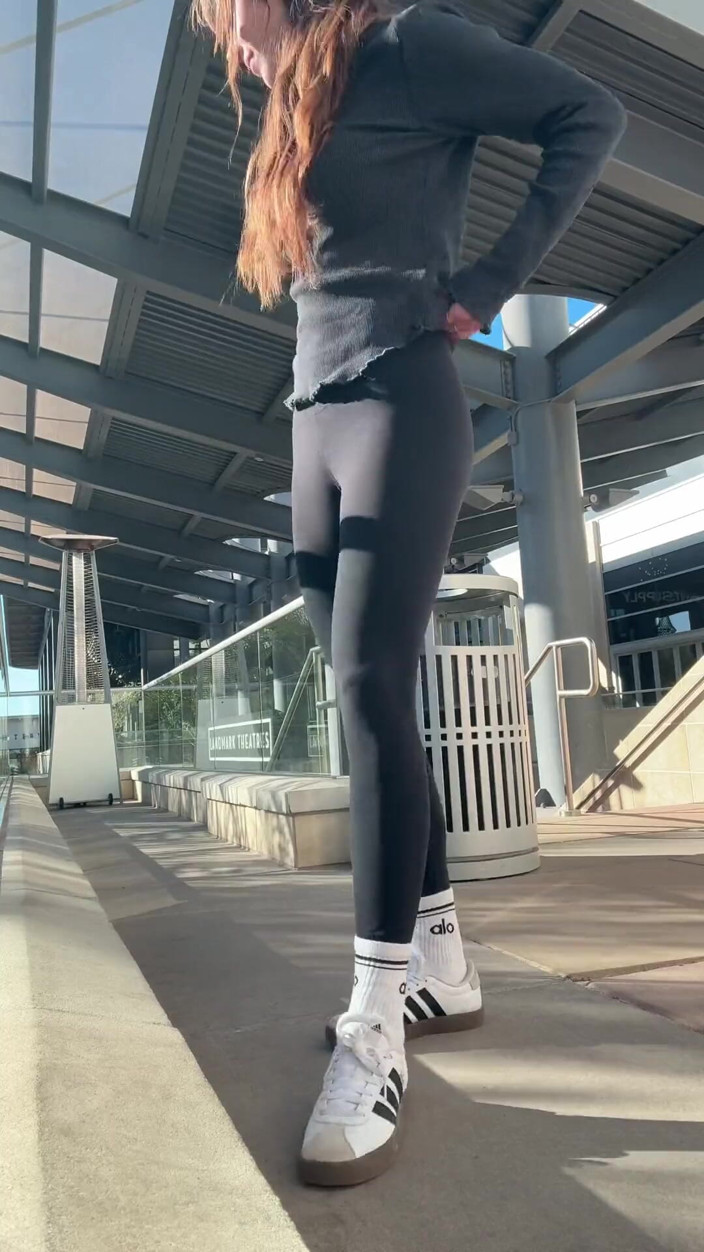 Nadia Foxx: Finding a Spot at the Mall to Cum Hard | Orgasm |...