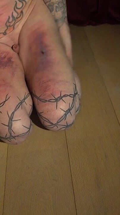 Hardcore Corporal Leg Punishment (The room of Sadic Sadie)