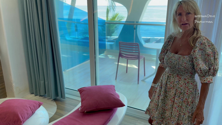 InternalDrive: Amatérská pornohvězda milující anální sex