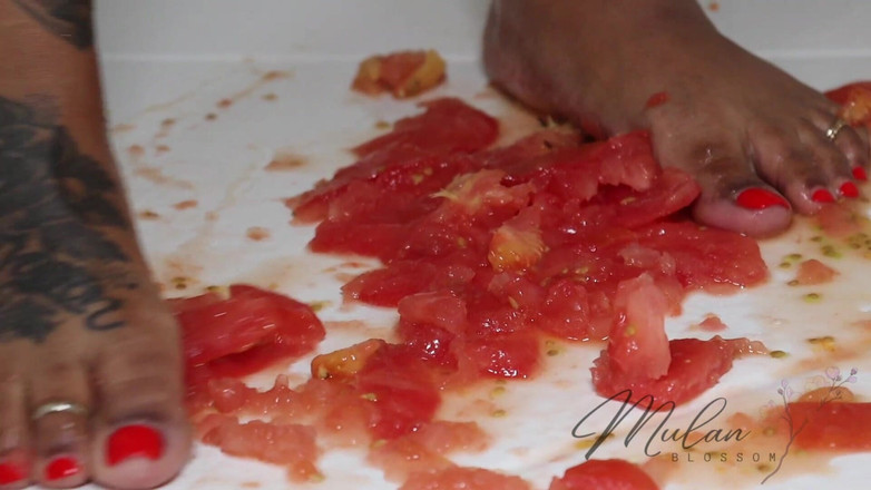 Mulan Blossom: Rajčatová smash