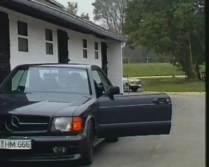 Vintage Climax: Чернокожую красотку трахают в гэнгбэнге белые чуваки