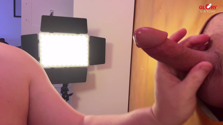 GLORYHOLEGAYS: Prima dată la Gloryhole - Primul lui Throatpie a fost Mega...