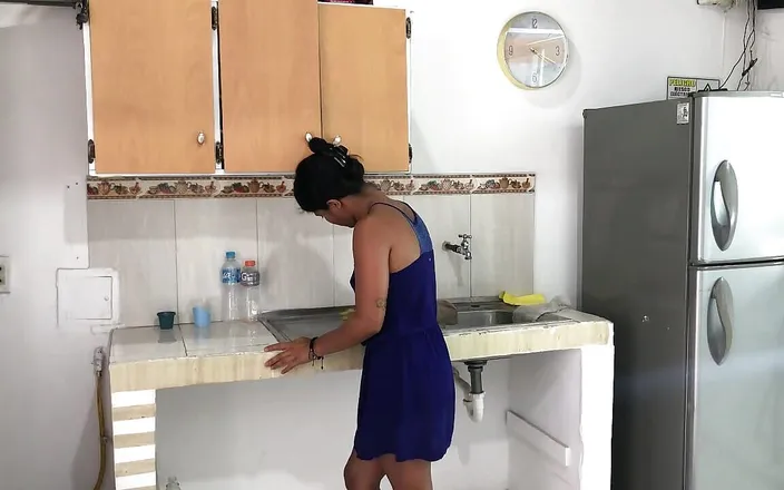 Johanna_love: My Horny Stepsister Gives Me a Delicious Blowjob in the...