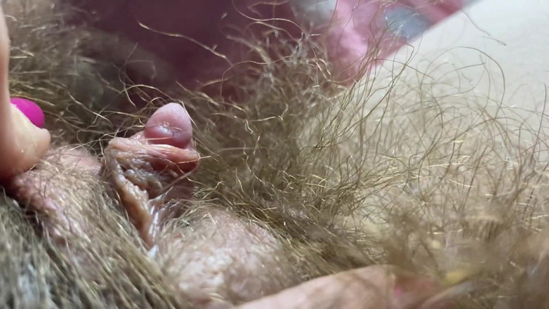Cuteblonde666: Klitoris monster di hutan