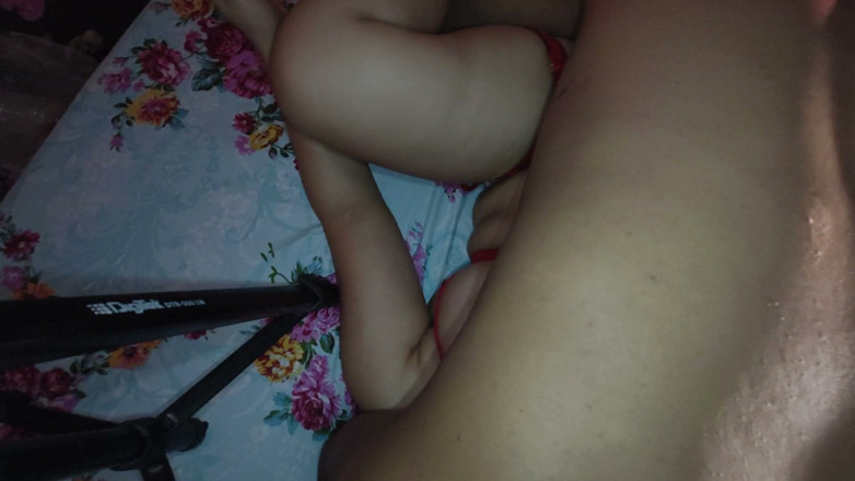 Horny Suhani: Sex dur cu palme pe față și deget în gât de la...