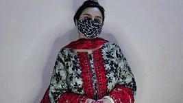 Pegou Garota Bonita Aleatória na Place Urdu Audio