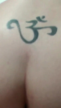거유 의붓딸에게 좋은 오럴 크림 파이를 주는 배다른 아빠