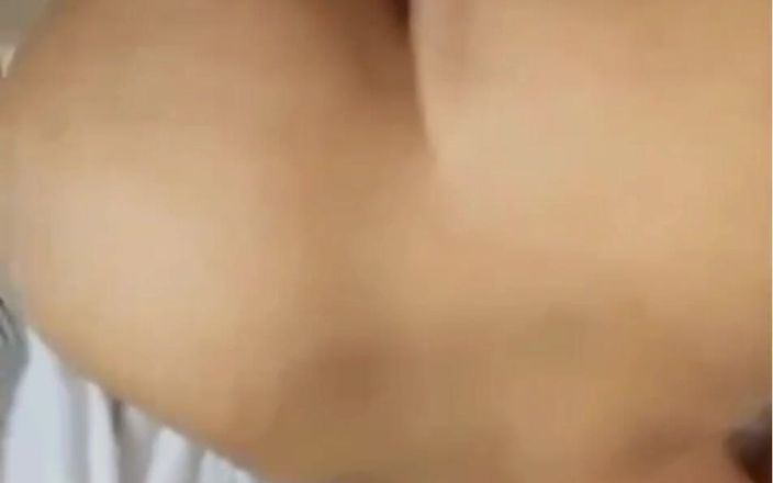 Hottest couple: Bạn gái Badi Gand Vali Ko Ghodi Bana Kar Choda