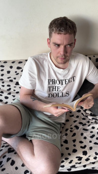 I Imagine My Bro Sucking My Cock