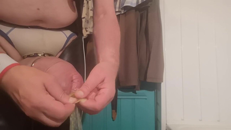 Monster_Meat_: Spelen met mijn grote spermalading