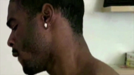 Latino Fucker: 黑人同性恋性交黑色上衣