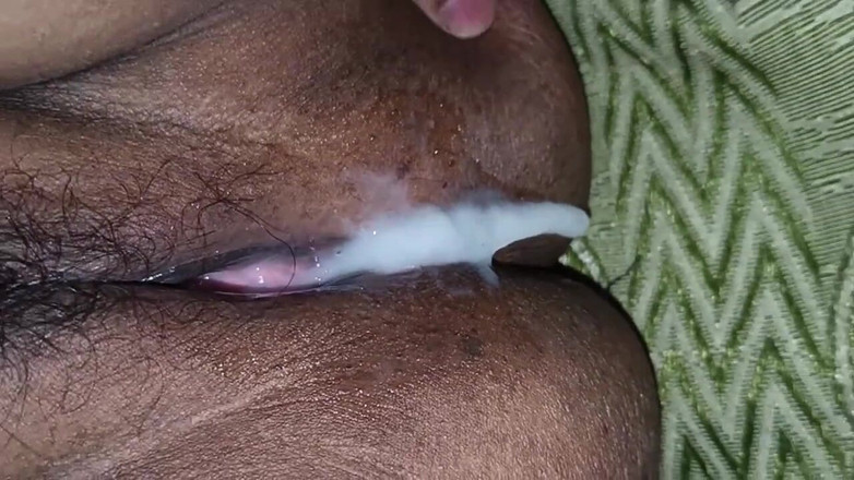 bengalihousewife: Indická bengálská žena v domácnosti Boudi kouří a šuká show