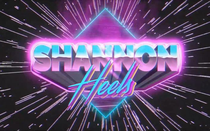 Shannon Huxley: ギャップマシンでアナルファック - シャノンヒール