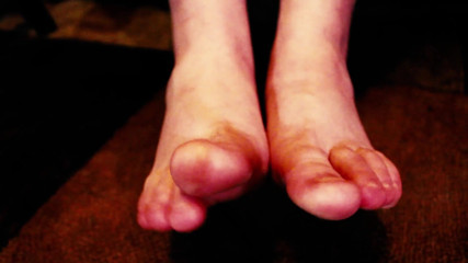 Campsissyboi: Unwashed Dirty Stinky Feet Wank and Sniff Series