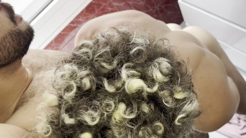 Charlie Ferreira: Тройничок с моими соседками по комнате