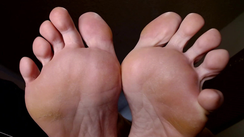 Abby Anna: Miluj moje dlouhé prsty