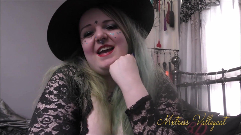 Mxtress Valleycat: Coven initiation