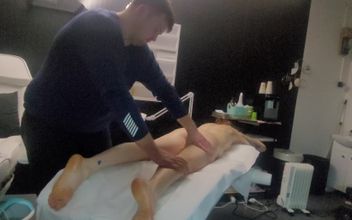 I Came to the Masseur After the Massage I Wanted Him to Be in My Pussy I Came Loudly