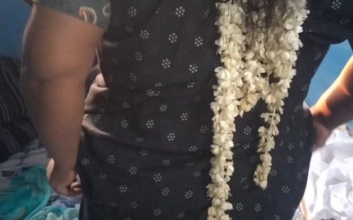 Tamil lesbian: Efter bad